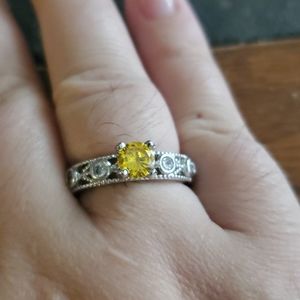 Jewel Scent Ring Size 9